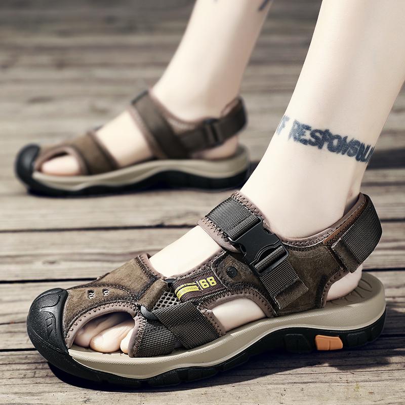 Summer Sandals Men New Leather Classic Roman Sandals Slipper Outdoor Sneaker Beach Rubber Flip Flops Men Water Trekking Sandals