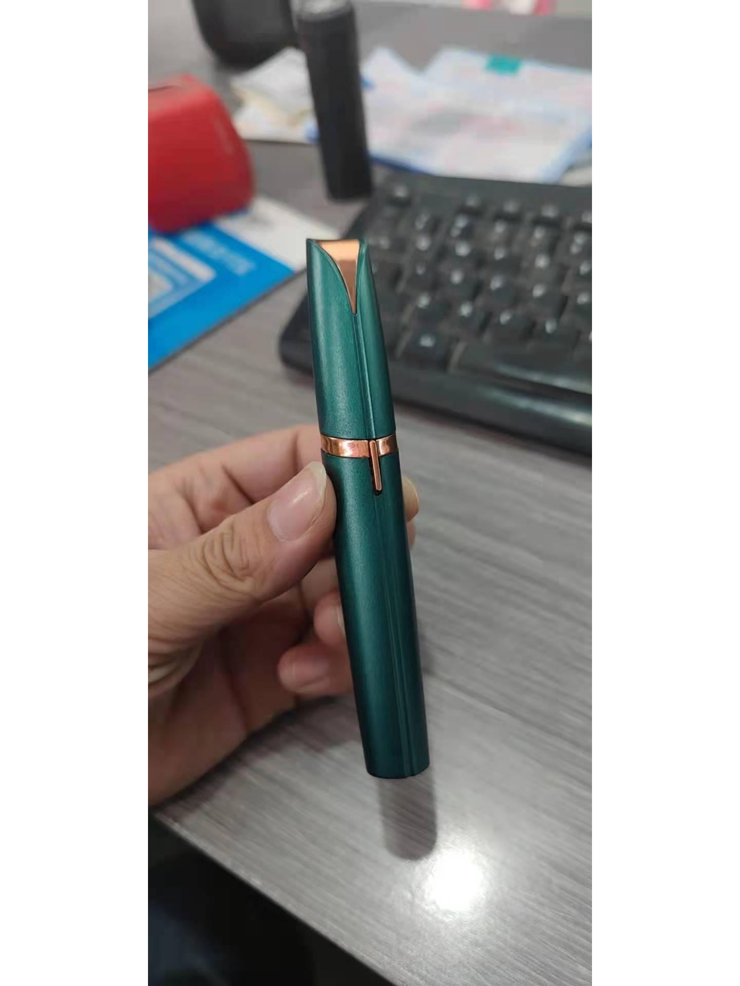 

Женский электрический триммер для бровей: Автоматическая бритва и ручка для удаления волос Rechargeable with Color Box зелёный/изумрудный