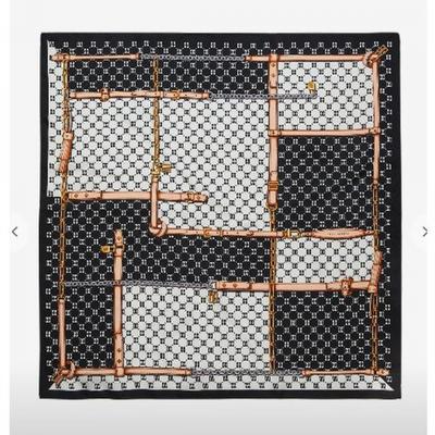 Black Dd Chain Pattern Silk Square Scarf Dcsc1f021bk