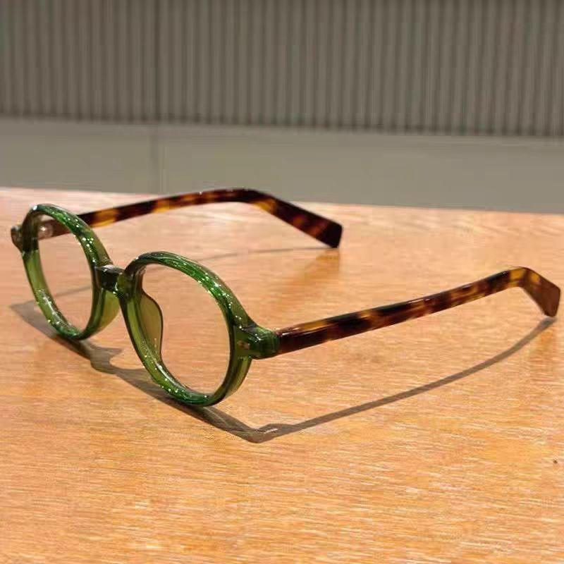 New Trendy Small Oval Reading Glasses Men Women Ultralight Far Sight Eyeglasses Unisex Fashion Presbyopia Prescriptions +1.0+4.0