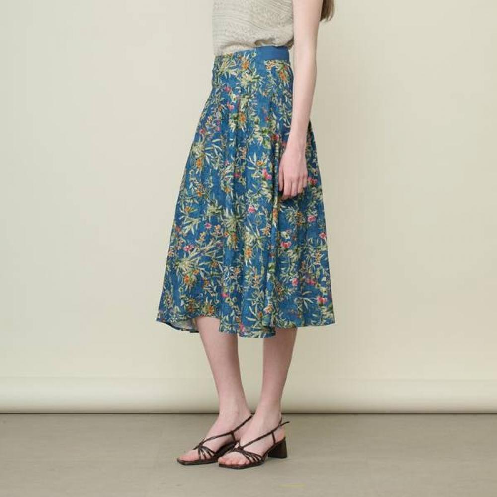 

Bcbg Tropical Floral Skirt B6m3s202 Dark Blue (54)/55