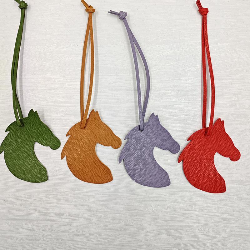 Retro Leather Horse Head Bag Charm Soft Durable Decor Accessory for Backpack Handbag Keychain Suitable for Daily Use Gifting