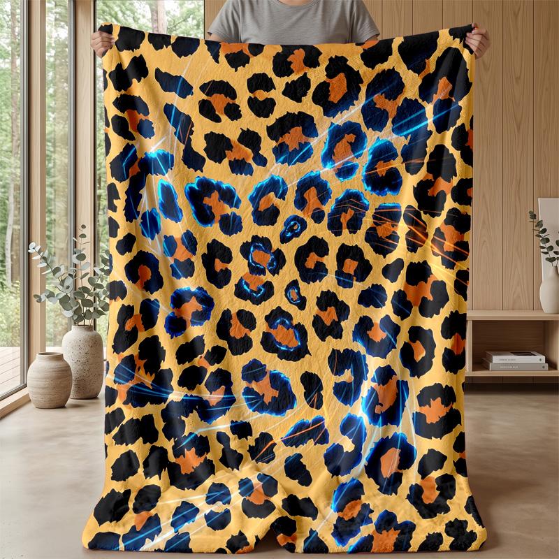 Leopard Print Fashion Pattern Theme blanket Lightweight Warm Flannel Blanket Decorative Throw Blanket for Home Decoration