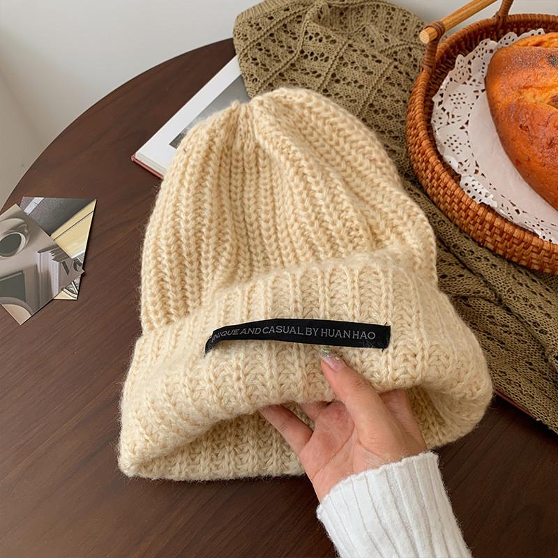 Elegant And Stylish Womens Knit Beanie Warm Cotton Hat With Trendy Design Letter