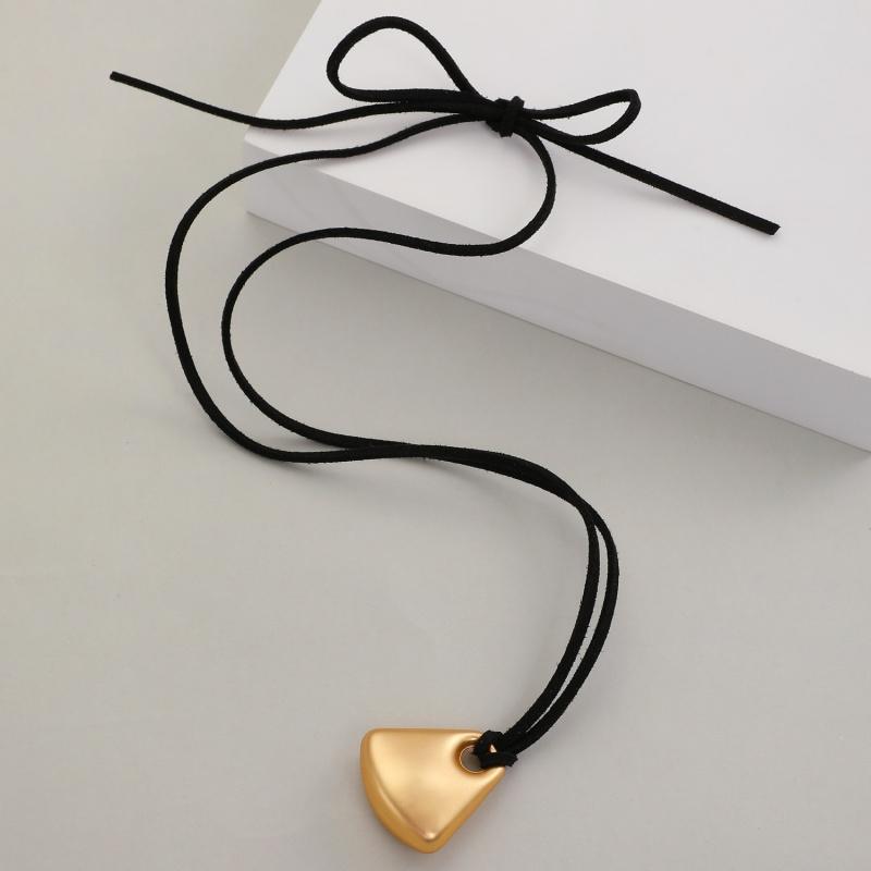 New Korean Fashion Hollow Star Pentagram Flower Pendant Necklace for Women Men Black Rope Chain Choker Y2k Party Jewelry