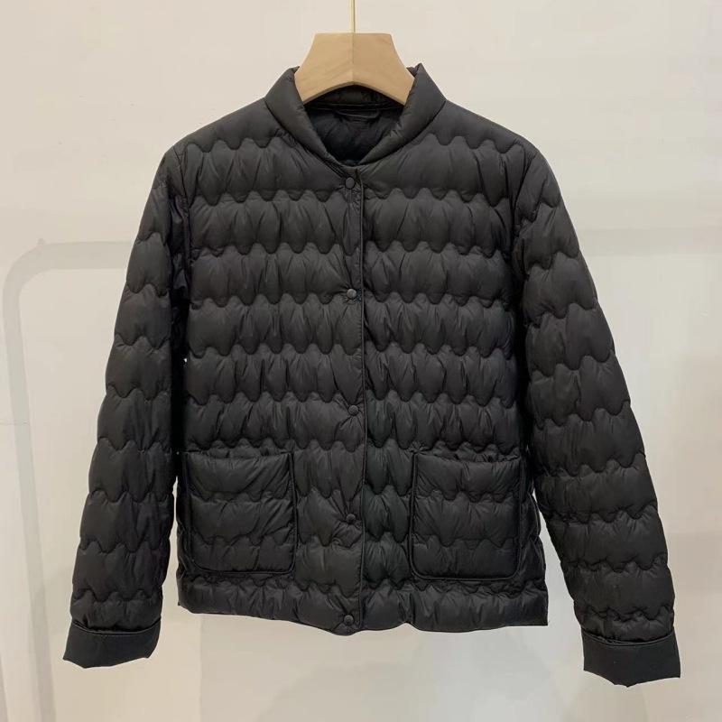 Light and thin white duck down! Winter new loose straight wavy stand-up neck down jacket women's short jacket