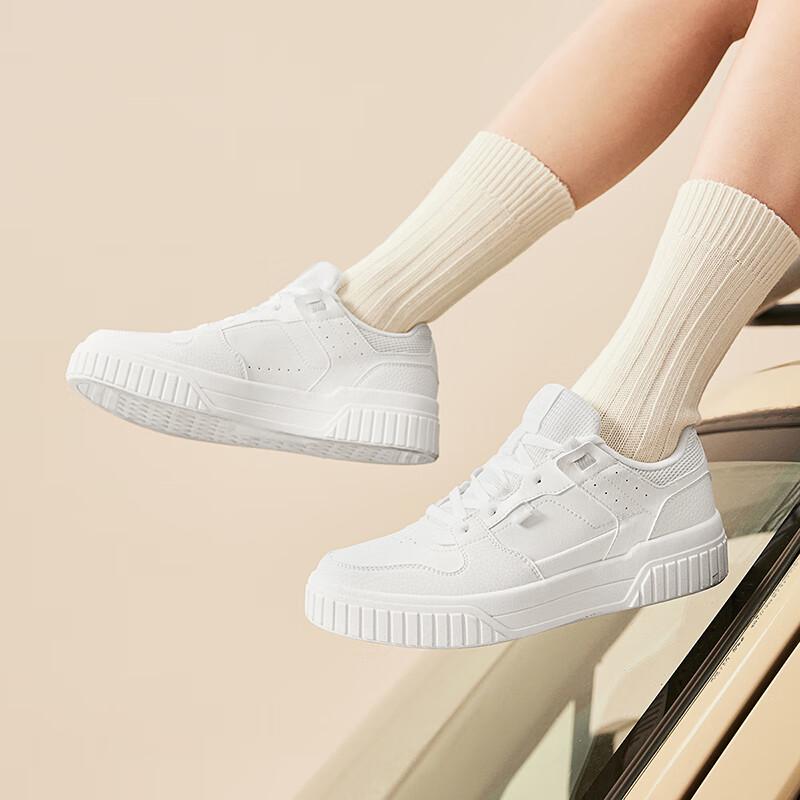 Xtep Women's Warm & Durable Casual Skate Shoes