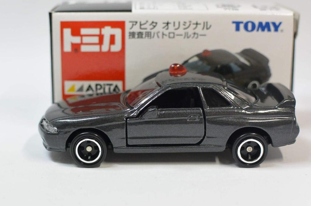 Tomica Apita Oryginalny Samochód Patrolu Śledczego R32 Skyline Gunmetal GT-R