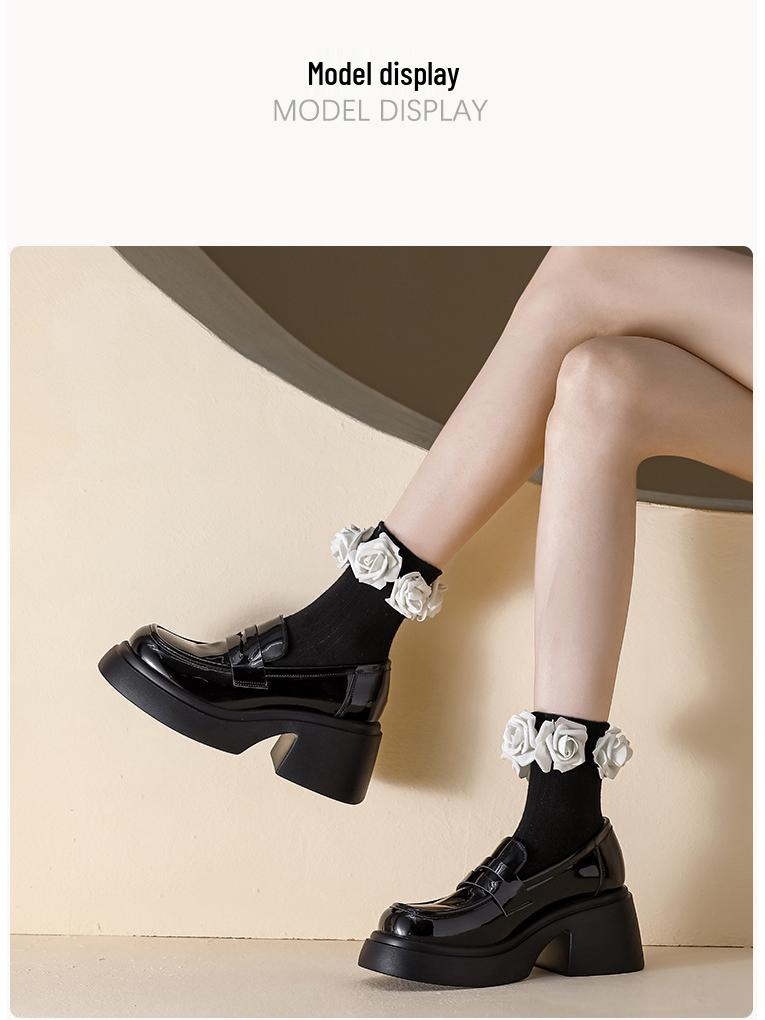 Mocasini cu platformă din piele neagră pentru femei: Nou Stil Britanic 2024, cu Talpă Groasă, Universal, Piele Naturală, Colecția de Primăvară.