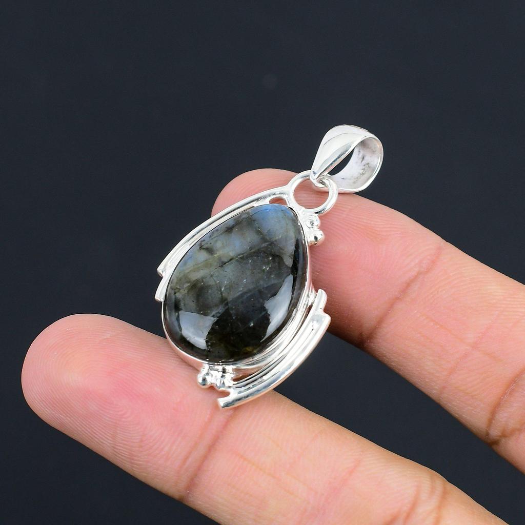 Easter Deal Labradorite Gemstone Elegant Engagement Pendant Jewelry 925 Silver