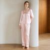 Seidenpyjama-Set mit Schmetterlingsstickerei - Damen Maulbeerseide Zweiteiler für Frühling/Sommer