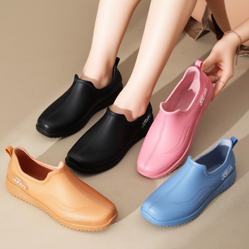 Beautiful light-mouth rain shoes, women's adult fashion outer wear non-slip water shoes, short rain boots, soft-soled overshoes