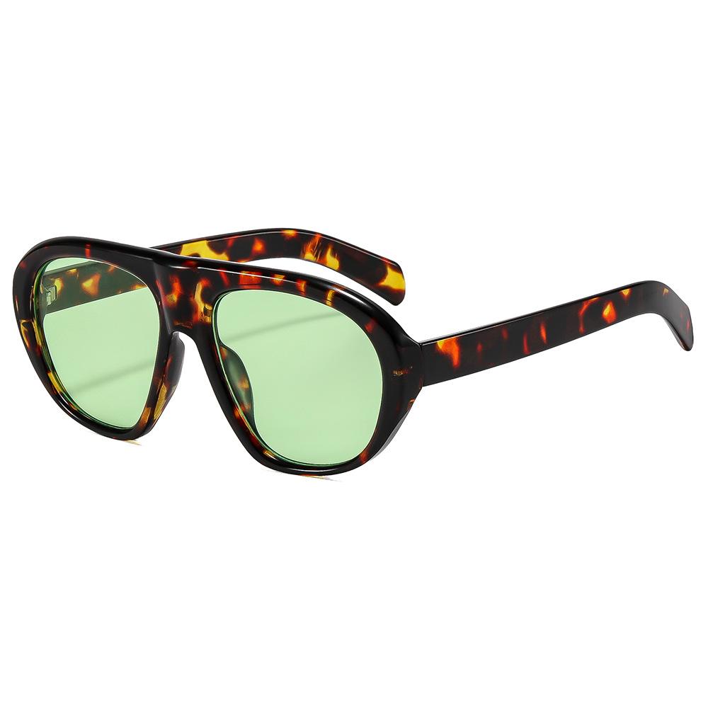 Fashion Oversized Brand Sunglasses Women Vintage Sunscreen Sun Glasses Female Big Frame Outdoor Leisure Vacation UV400 Sunnies