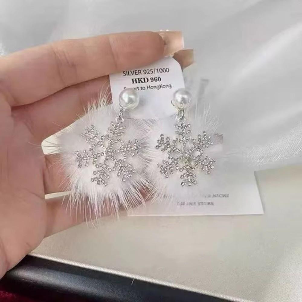 Schneeflocken-Design Weihnachts-Ohrringe Schleife Zirkonia-Ohrringe Neue Perlenstecker Frauengeschenk