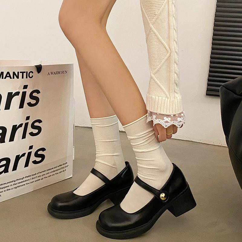 

French round head with pearl buckle Mary Jane shoes temperament thick heel fashion small leather shoes 2025 spring shallow mouth single shoes 39 чорний