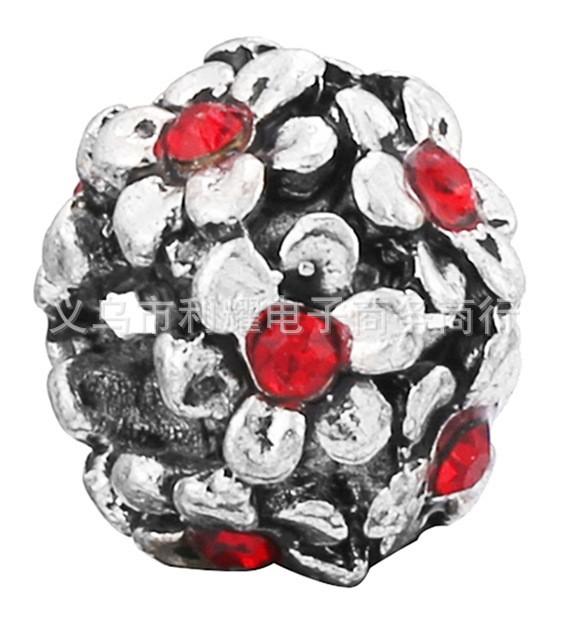 

Браслет-ожерелье из сплава, многоцветный, с инкрустацией бриллиантами, бусина с большим отверстием, аксессуар. One Size серебряный