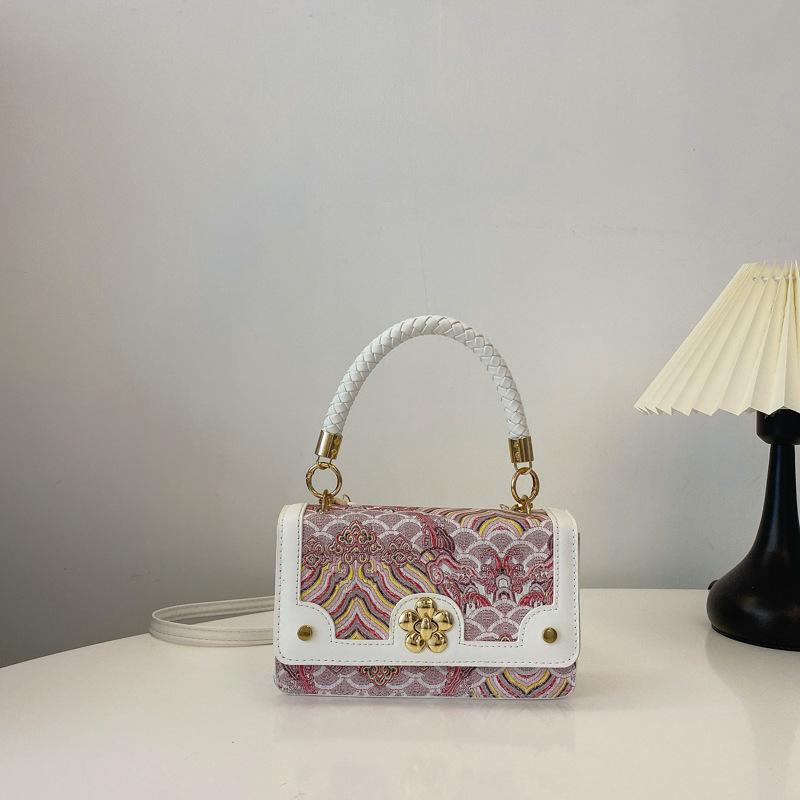 

Премиальные женские сумки осень и зима 2025 модные сумки-мессенджеры портативные квадратные сумки