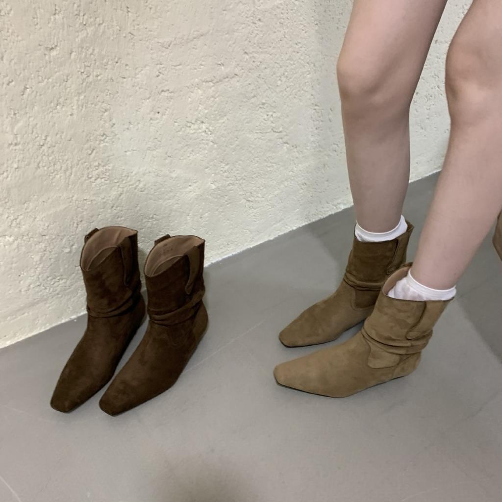 2025 Retro Low-heeled Square-headed Western Cowboy Stacking Boots Women's Autumn and Winter New Martin Boots Thin Boots