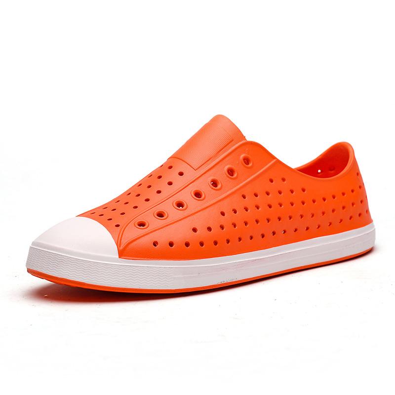 New Unisex Summer Sandals EVA Outdoor Beach Sports Sandals Fashion Versatile Slippers Lightweight Non-slip Hollow Couple Sandals