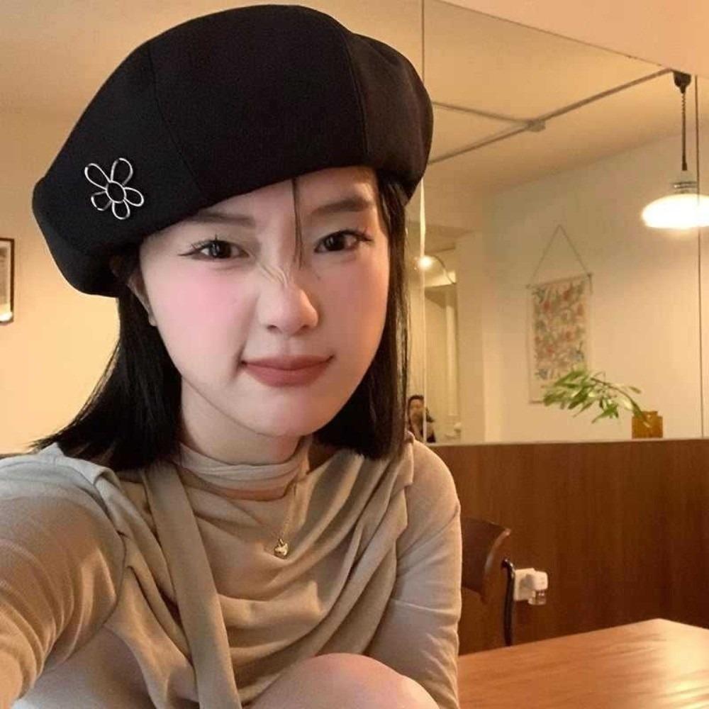 Keep Warm Women Berets Flower Artist Hat Fashion British Painter Caps  Ladies