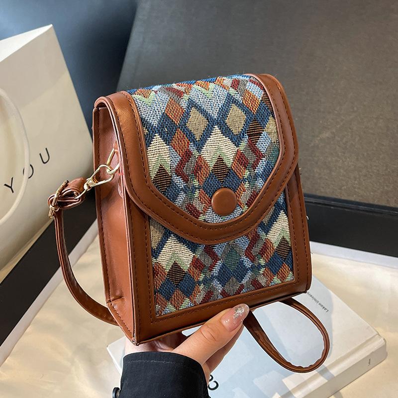 

Модная вертикальная сумка-кроссбоди для телефона с клетчатым дизайном