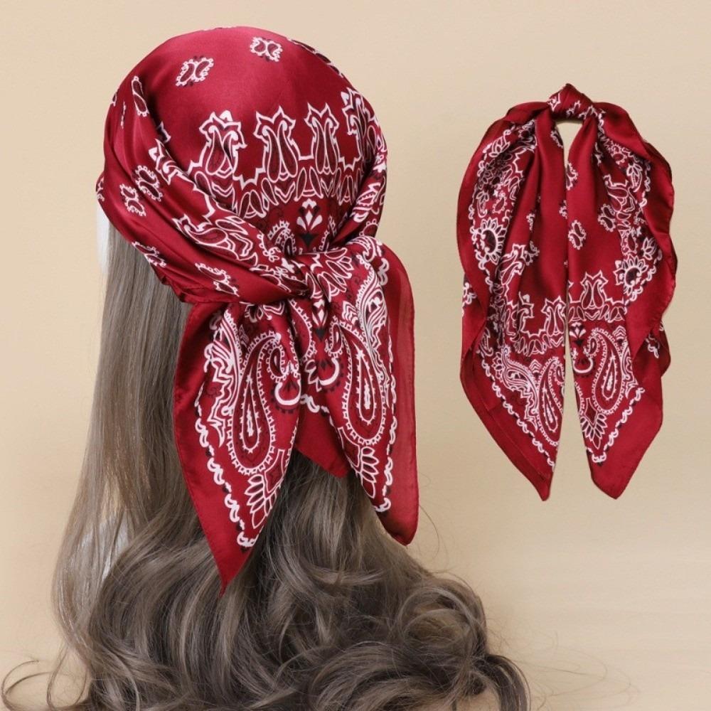 Soft Material Square Silk Scarf 70x70cm Size Women Neck Scarf Luxury Foulard Scarf Bag Decoration