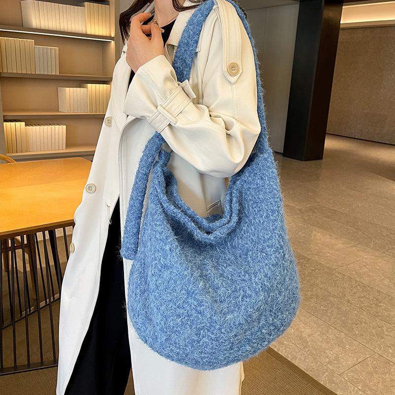 Woolen Bag Women's Large-capacity New Autumn and Winter Casual Fashion Simple Shoulder Bag Niche Design Commuter Tote Bag