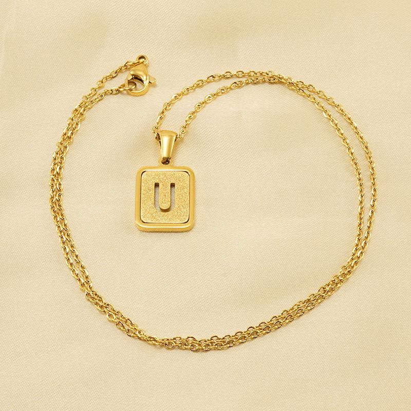 18K Hollow 26 English Letter Necklace Women's Fashion Letter Pendant Jewelry 2026