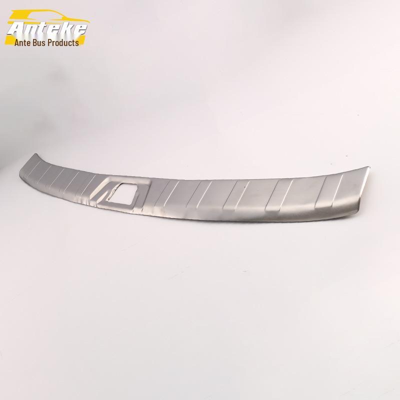 Qashqai Rear Guard Plate: Stainless Steel Tailgate Trunk Protection Pedal Accessories