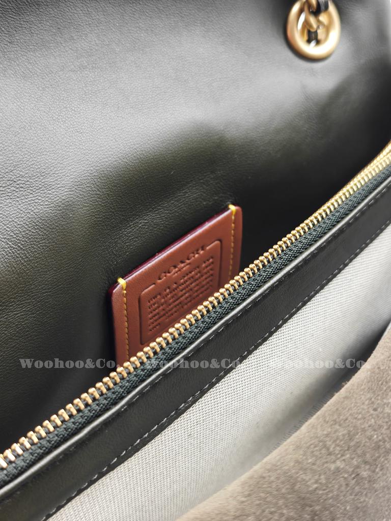 Coach Sac à Bandoulière Tabby 26 Daim Matelassé Vert Olive Quincaillerie Dorée Chaîne Sac à Bandoulière pour Femmes, Décontracté Quotidien Voyage d'Affaires Trajet CW620-B4OL