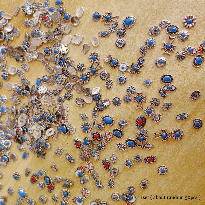 

WTEMPO Retro Bohemia Style Mixed Colorful Nail Charms Vintage Mini Nail Decorations Kit DIY Crafts Making Supplies Fishbowl Miniature Decorations random*50pcs серебряный
