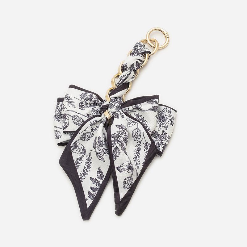 Silk Scarf Hand Woven Bag Extension Chain Ins Armpit Shoulder Metal Strap Women's Retro DIY Short