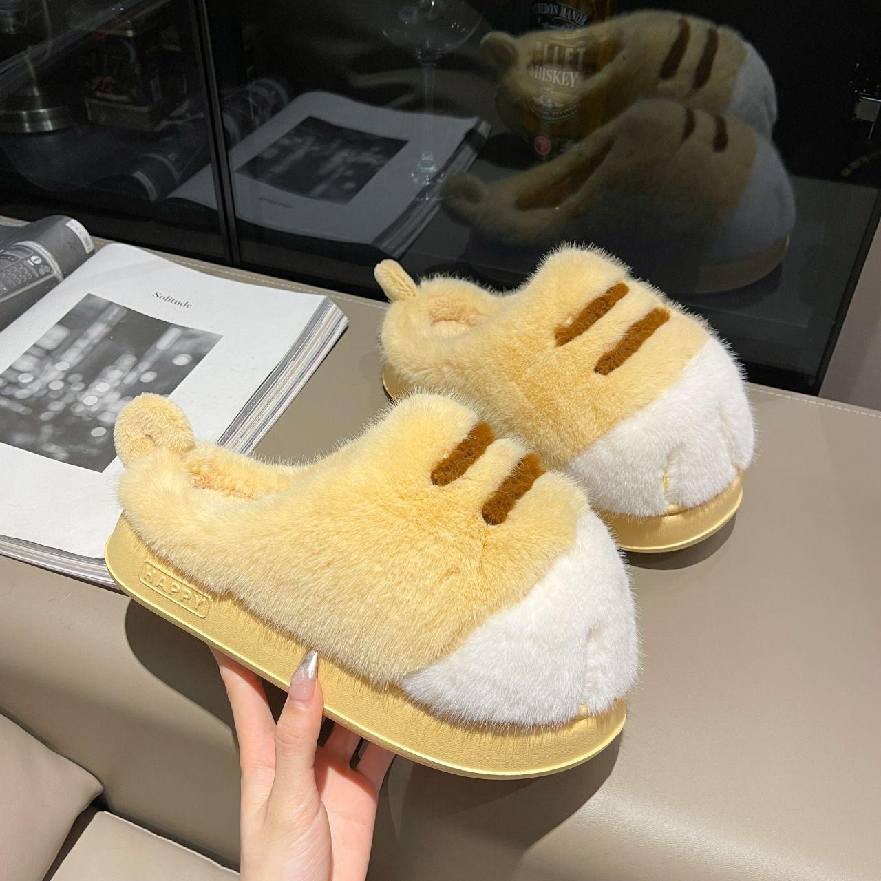

3D Cat Paw Plush Slippers Slip-on House Shoes Comfortable Furry Paw Couple Slippers Winter Soft Warm Slippers for Indoor Bedroom 42-43
