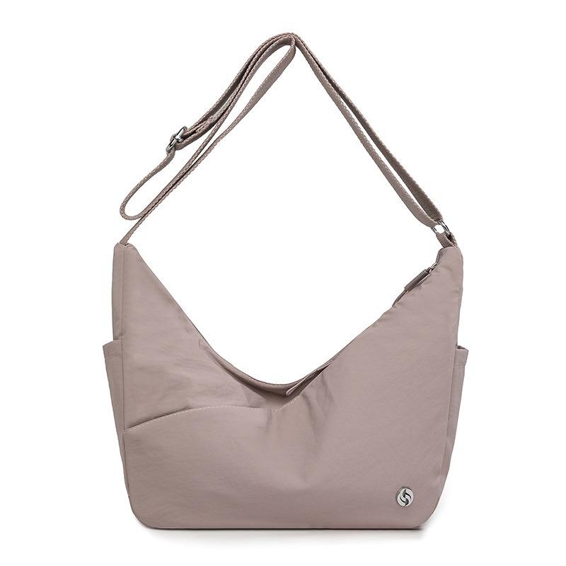 Lässige und leichte Umhängetasche Damen Sommer neu hochwertig Arbeits-Nylon-Pendler-Tasche Sport-Schultertasche