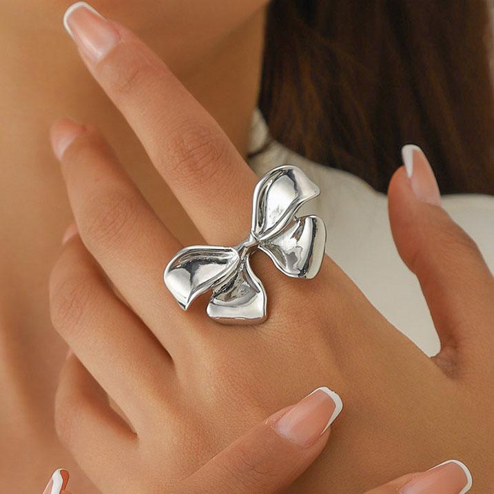 

Trendy Metal Bowknot Rings for Women Girls Female Gold Copper Color Minimalist Retro Glossy Bow Open Ring Creative Punk Zircon