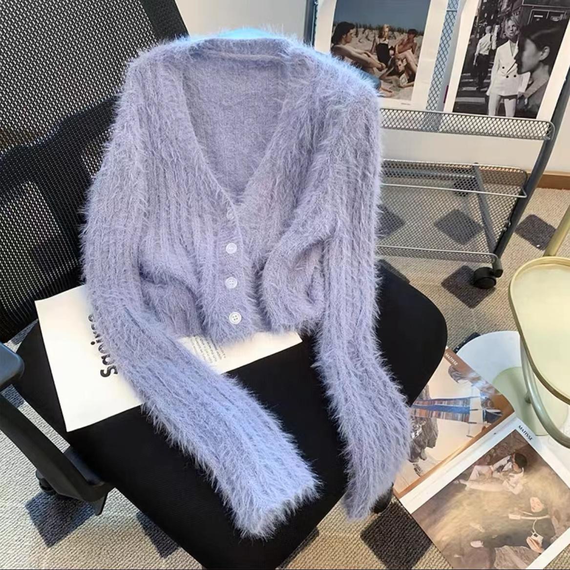 

American Vintage V-neck Knitted Sweater Coat Women s Autumn Winter Gentle Style White Cardigan Short Top XL сірий колір