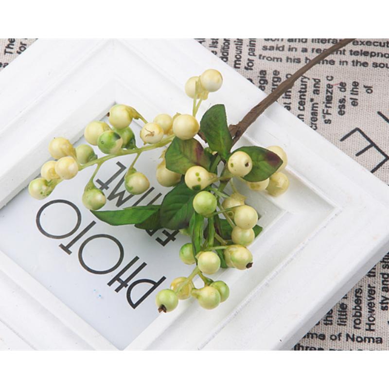 3Pcs Mini Artificial Berry Flower Christmas Fruit Fake Berry Simulation Foam Flower Decoration Wedding Family Table Arrangement