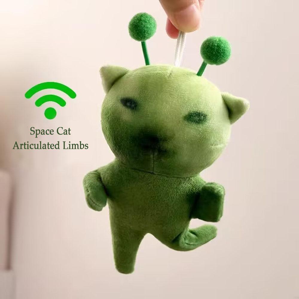 

Green alien cat plush doll humorous creative changeable shape pendant rag doll designed for pouch decoration great for daily use 10CM
