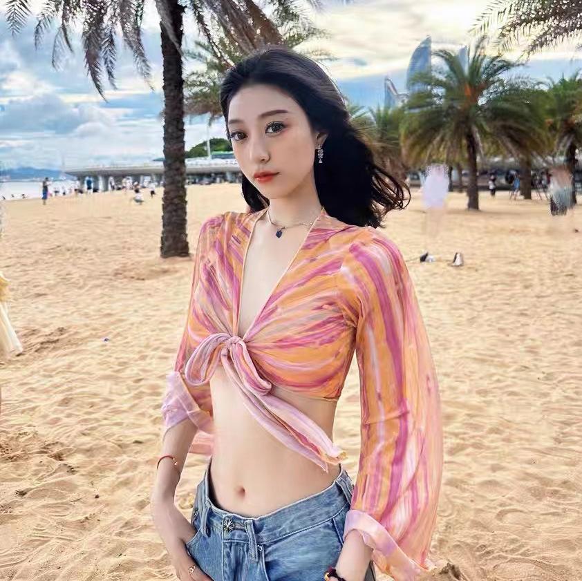 Bikini Swimsuit Women's Split Four-piece Set Long-sleeved Sunscreen Fashion Striped Sexy Vacation Hot Spring Swimsuit