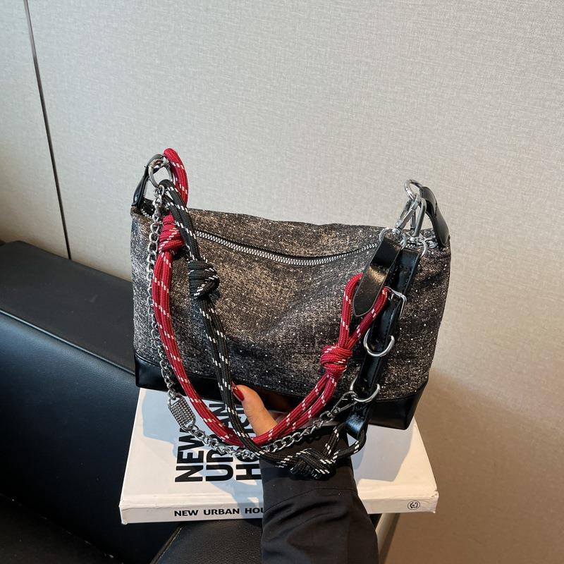 

Student class bag women s new simple and fashionable shoulder bag large-capacity commuter tote bag чорний