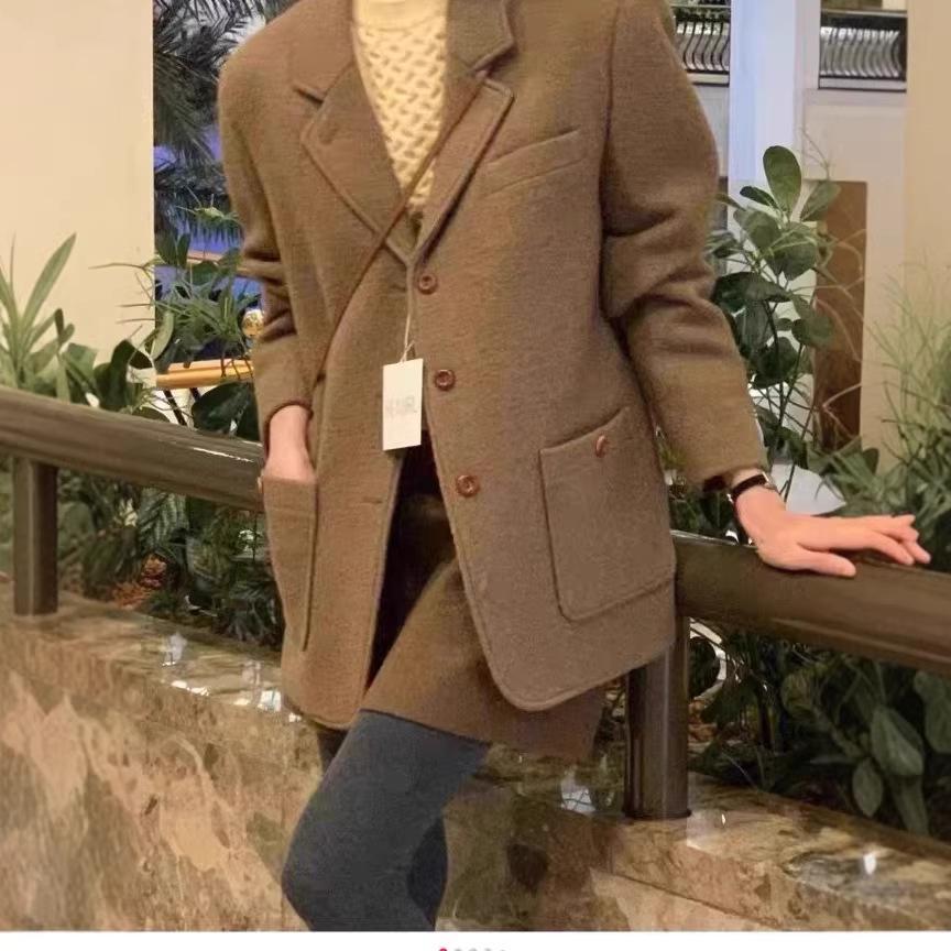 

2026 Chic Korean Mohair Wool Suit Jacket for Women - Age-Reducing, High-End Spring Fashion One Size хакі