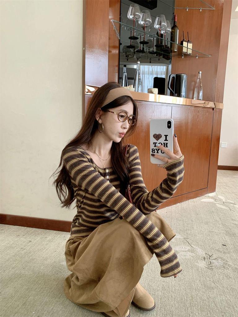 Women's Trendy Slim-Fit Striped Long-Sleeve T-Shirt for Autumn/Winter - Versatile Casual Inner Wear with Round Neck