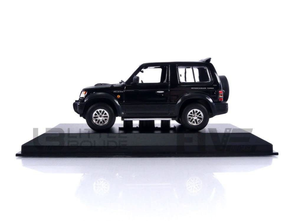 Maxichamps 940163370 Mitsubishi Pajero Collectible Miniature Car 143 SWB-1991-Black