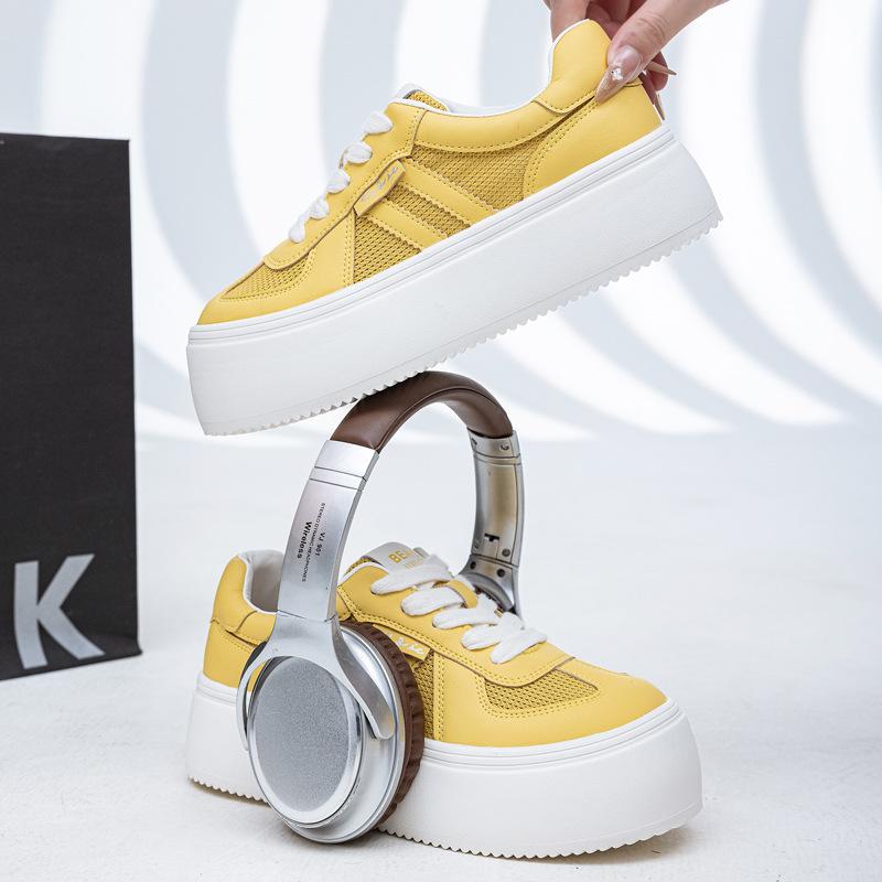 Summer mesh white shoes women's thin breathable mesh shoes 2025 new casual shoes women's thick-soled lightweight board shoes women