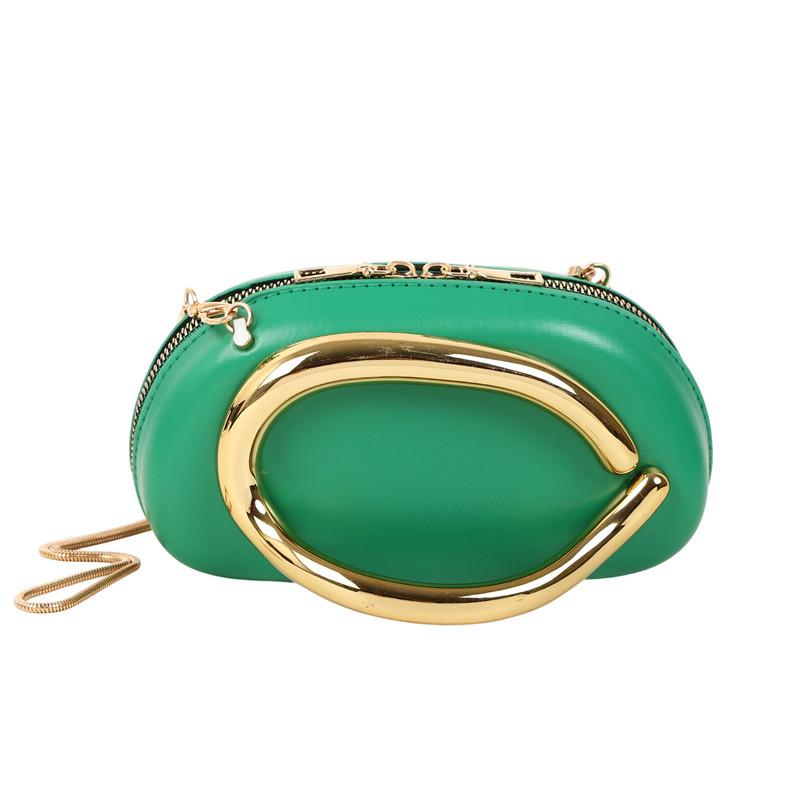 

One shoulder hand holding women s bag solid color large capacity women s new trendy metal handle personalized dinner chain зелений
