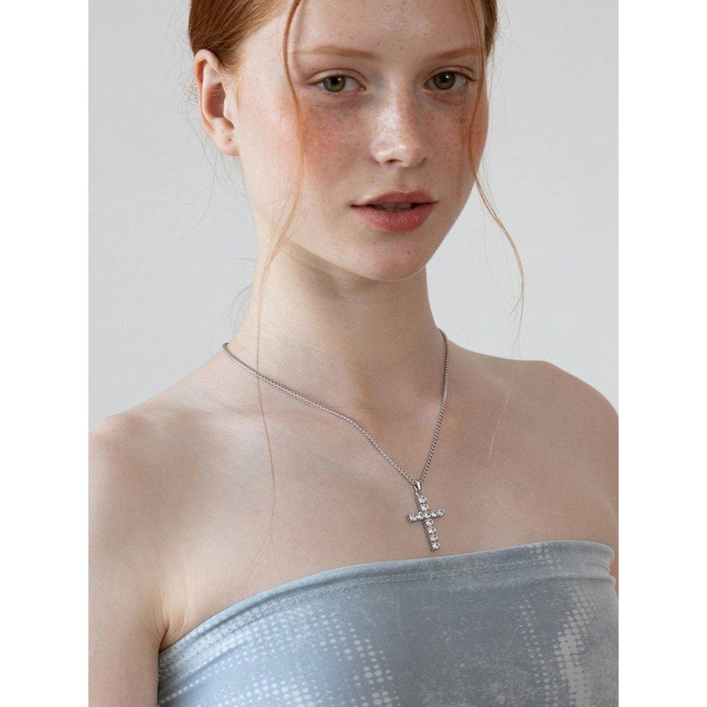 Arcade Cross Pendant Necklace Nz2496