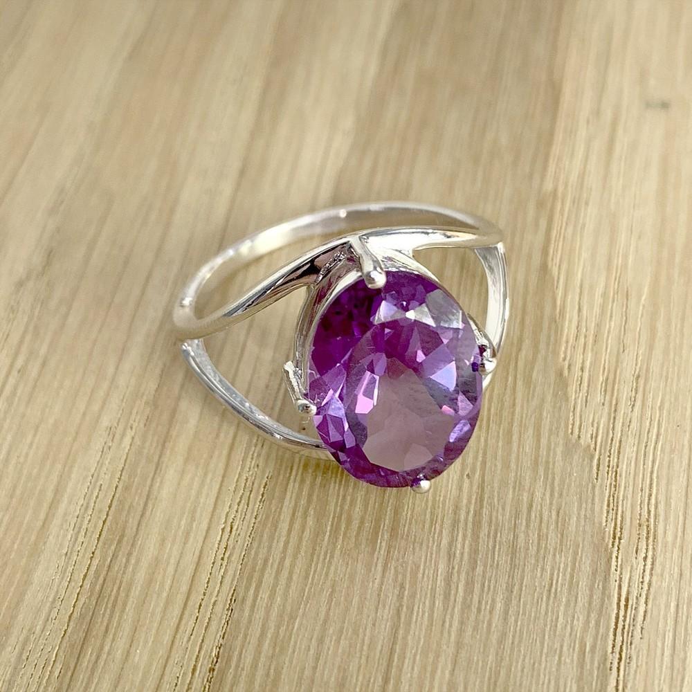 Серебряное кольцо с александритом 4.1ct (1994375) 4.32 гр. 925 пробы