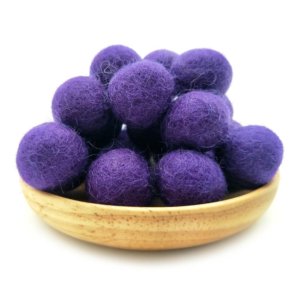 Barevné 2cm vlněné bambulky na vánoční ozdoby a DIY plstění jehlou