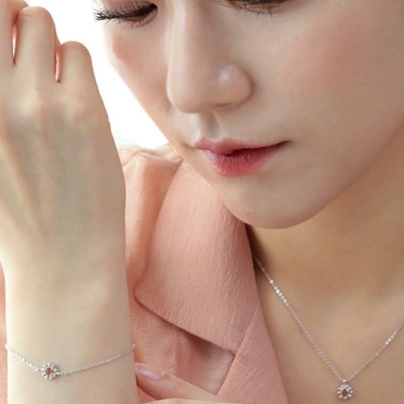 BELLOOGGI Fire Opal Flower Bracelet