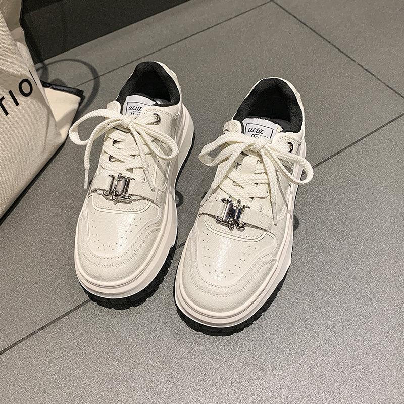 

Hongkai~ Burst pattern board shoes women s thick soles increase in summer 2025 new casual sports shoes little white shoes 35 белый